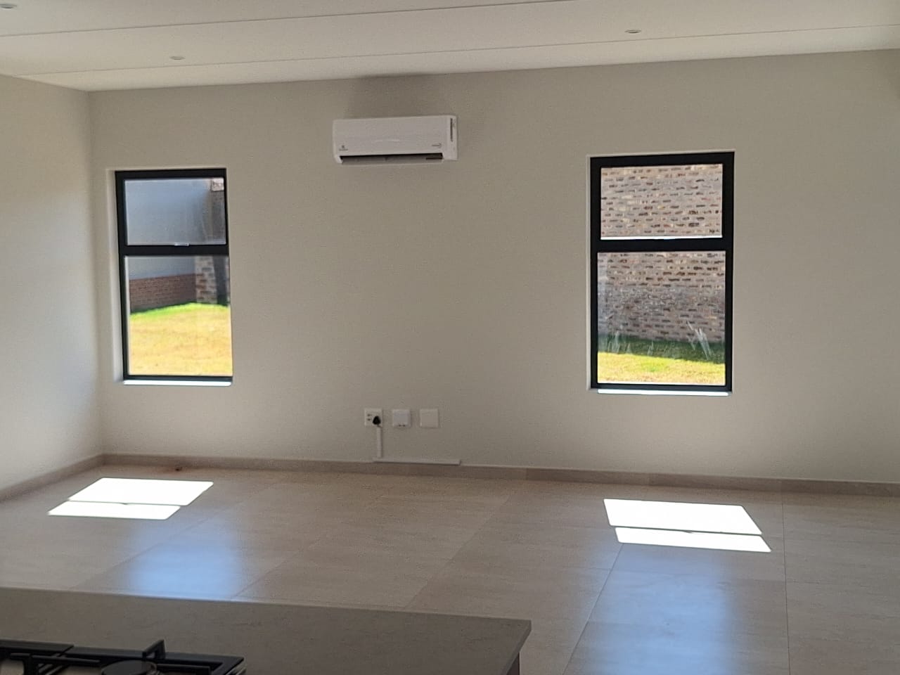 air conditioning installations,air conditioning repairs,air conditioner services,air conditioner maintenance,Aircon Specialists,Aircon Repairs and Replacements parts